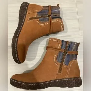 Clarks Women's Caroline Lily Mid Calf Boot, Pebble Suede, 6